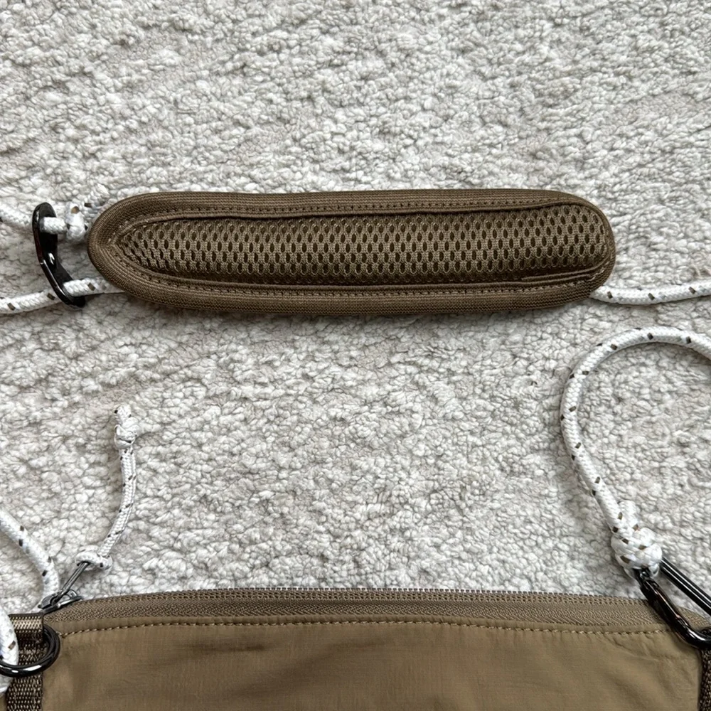 LuLulemon Patch Logo Adjustable OliveGreen/Brown Tone Crossbody Purse
